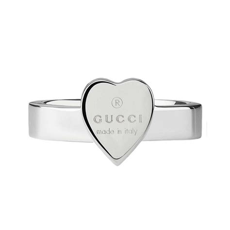 Gucci / Trademark / anello cuore / argento 